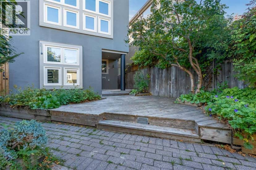 216 4 Avenue NE, Calgary, photo 5