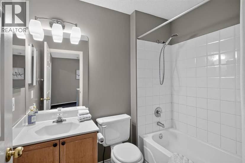 47 Chaparral Common SE — photo 27 of 40