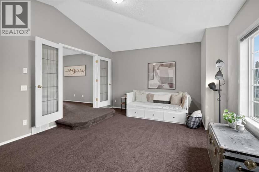 47 Chaparral Common SE — photo 18 of 40