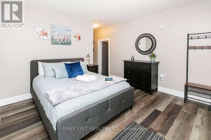 203-205 Marier Avenue — photo 27 of 39