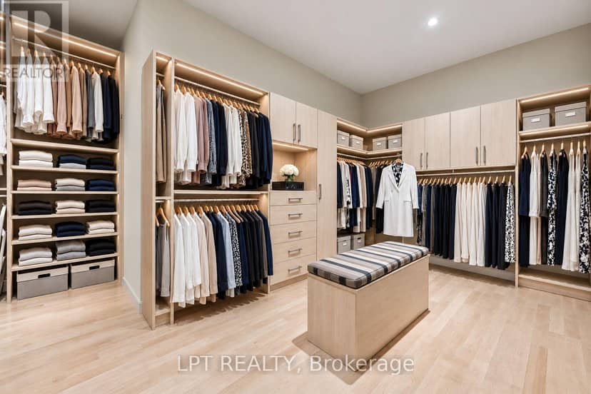 431 Lockmaster Crescent — photo 33 of 40