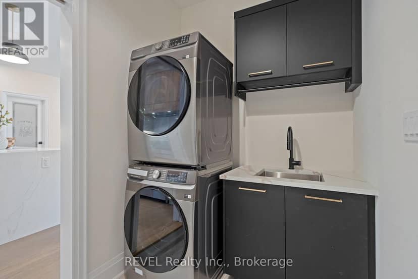 11 Accursi Crescent — photo 36 of 40