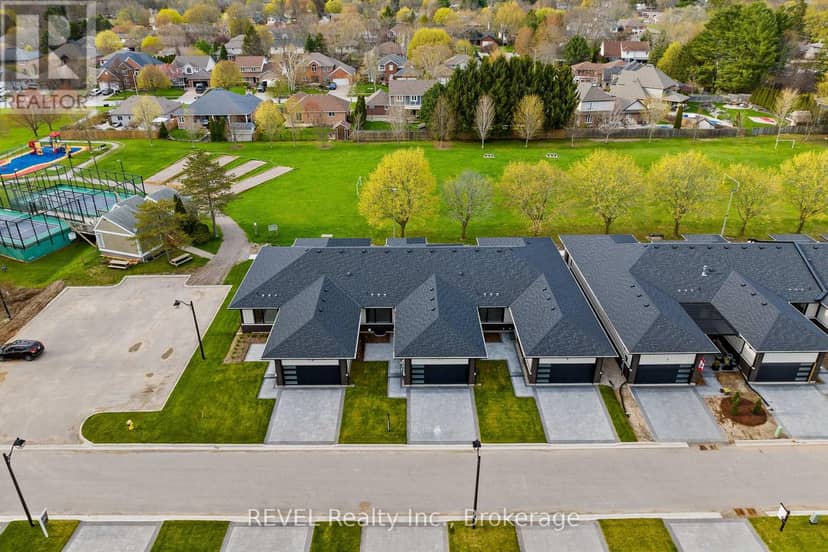 11 Accursi Crescent — photo 40 of 40