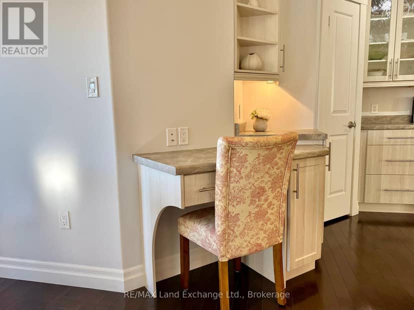 229 Carloway Trail — photo 10 of 40