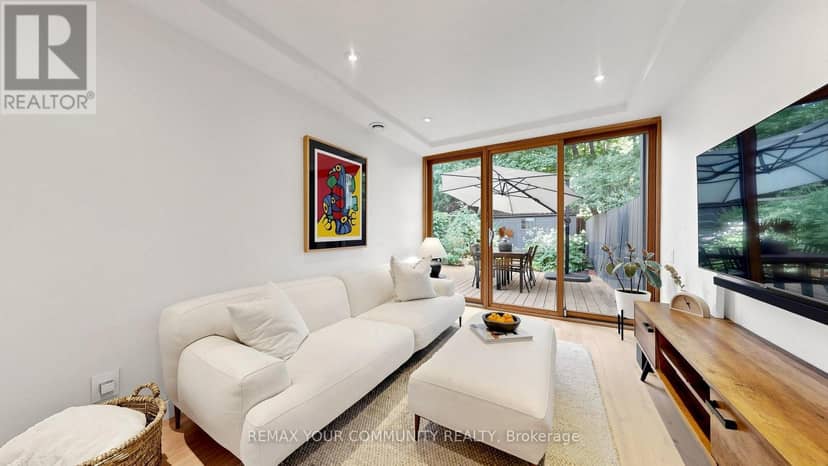 149 Jones Avenue N, Toronto, photo 4