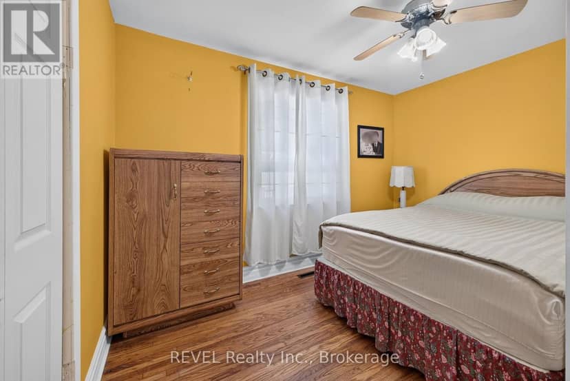 482 Walden Boulevard E — photo 15 of 24