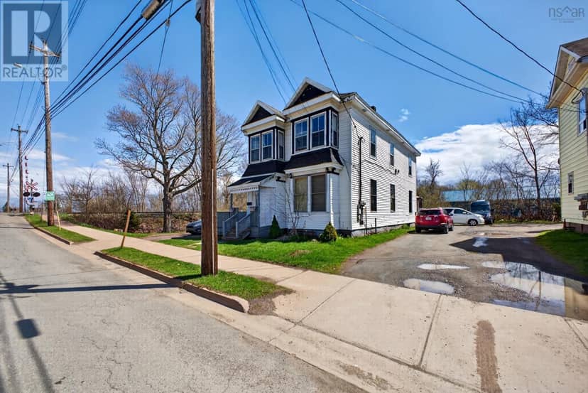 294 QUEEN Street — photo 37 of 37
