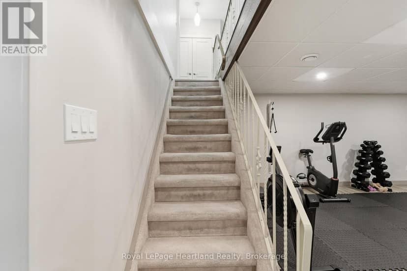 23 Trafalgar Street — photo 22 of 40