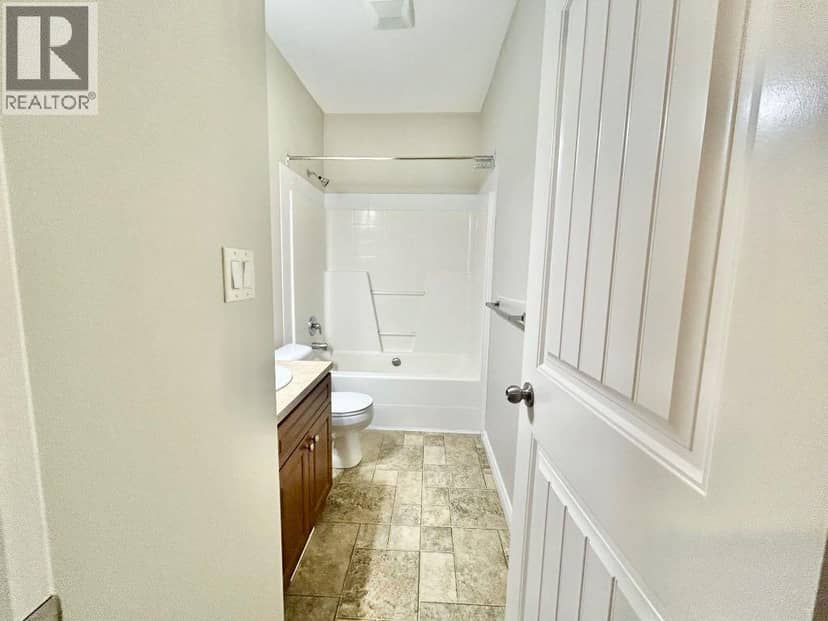 105, 9229 Lakeland Drive, Grande Prairie, photo 8