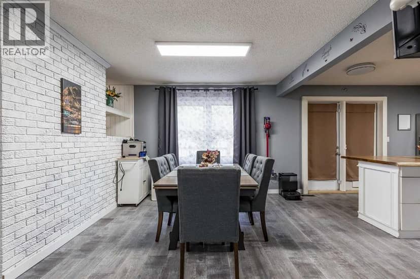 76 Cypress Way SE — photo 12 of 40