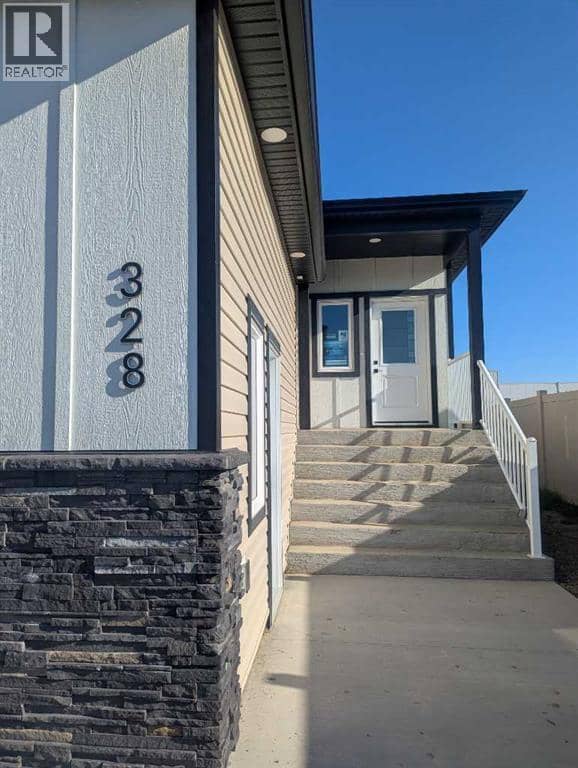 328 Somerside Road SE, Medicine Hat, photo 2