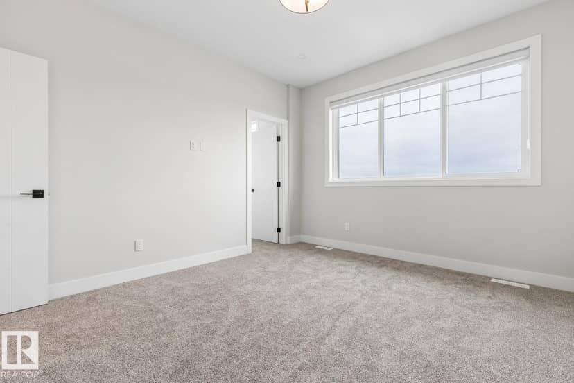 494 Robinson BV — photo 25 of 33