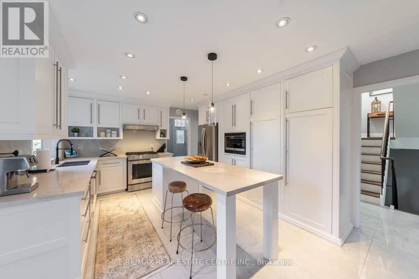 1 Cedar Drive — photo 18 of 40
