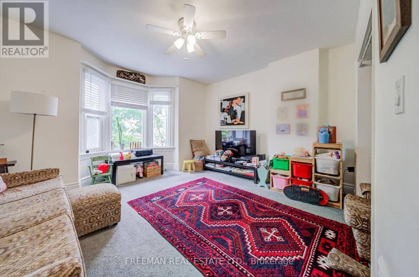 267 Albany Avenue, Toronto, photo 3