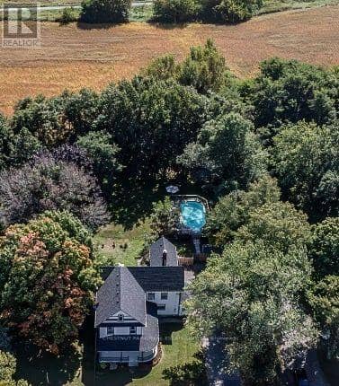 13435 Loyalist Parkway, Prince Edward County, photo 2