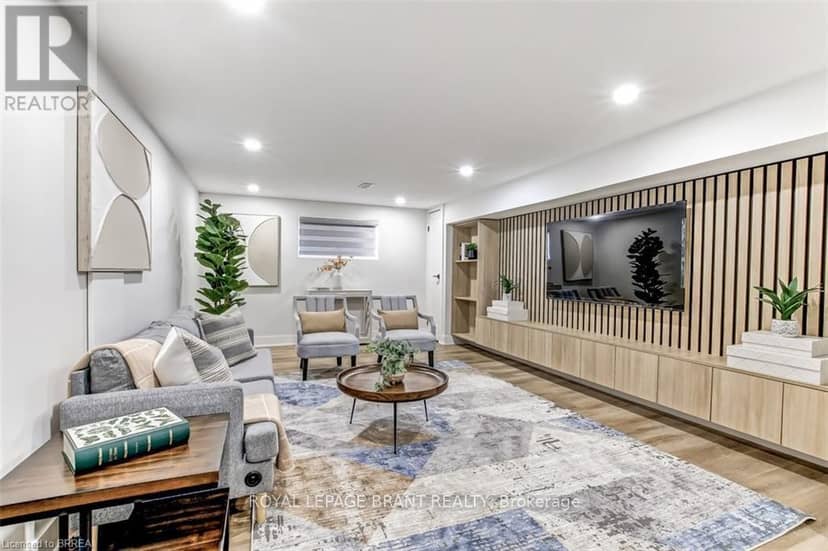 22 Kensington Avenue — photo 17 of 25