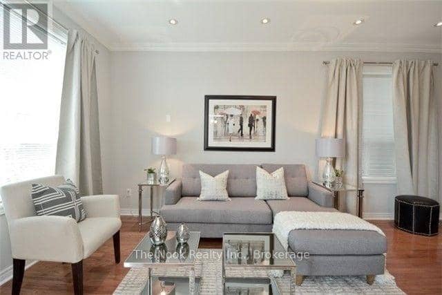 10 Melody Drive, Whitby, photo 6