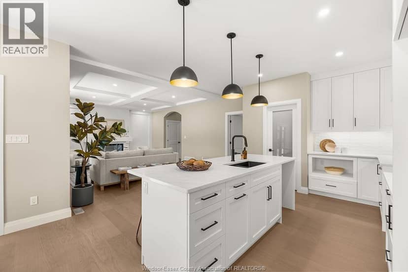 8036 Meo Boulevard — photo 13 of 37