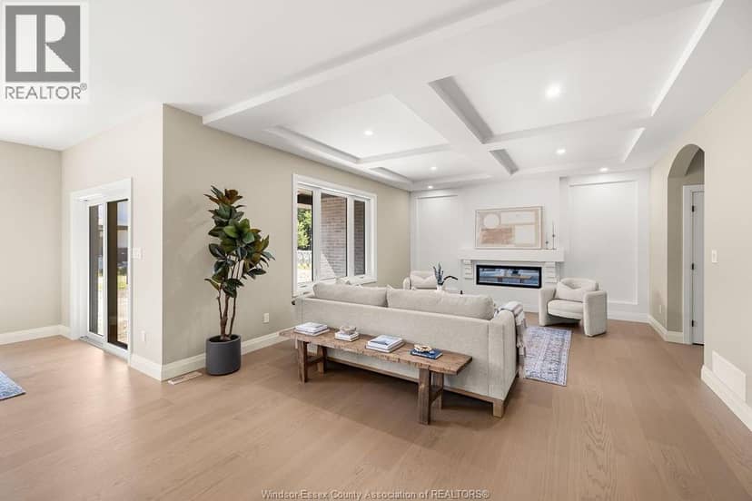 8036 Meo Boulevard — photo 15 of 37