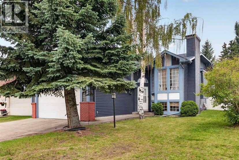 403 Shawinigan Drive SW, Calgary, photo 2