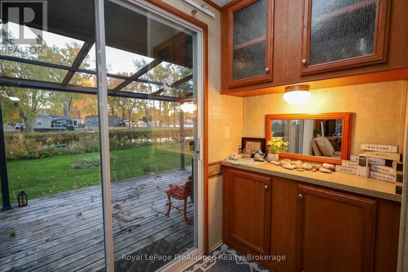 486 County Road 18 - 3 Bayside Lane, Prince Edward County, photo 7