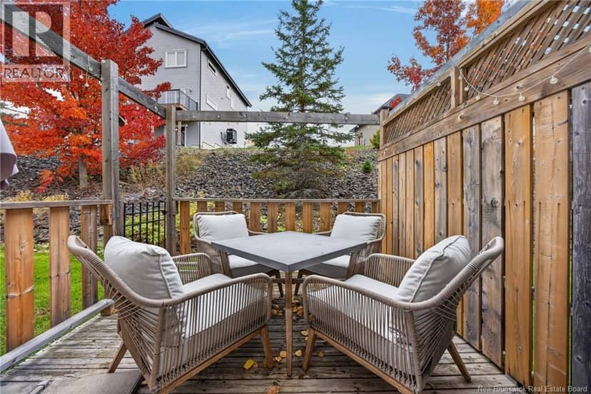 24 Hillside Lane — photo 8 of 40