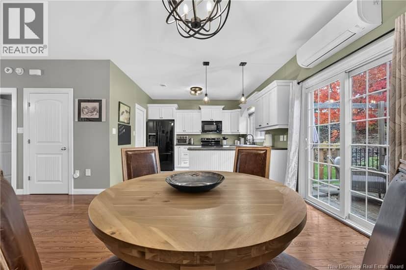 24 Hillside Lane — photo 15 of 40