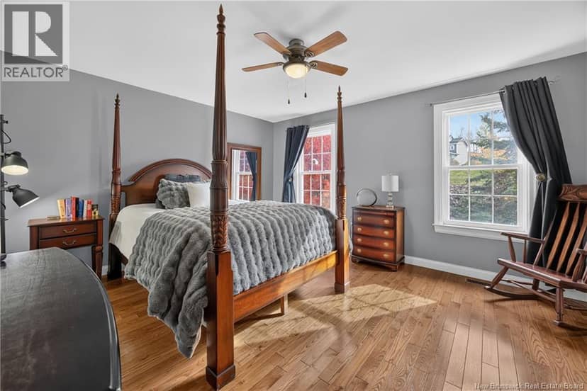 24 Hillside Lane — photo 4 of 40