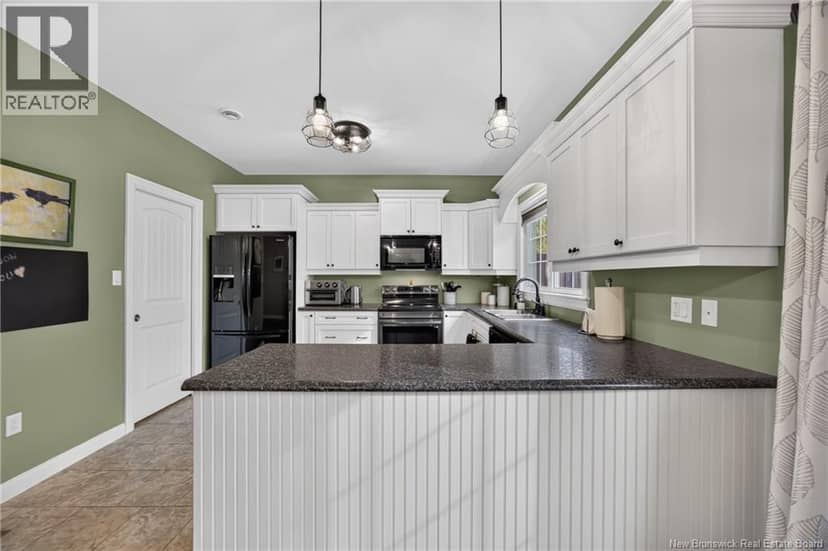 24 Hillside Lane — photo 18 of 40