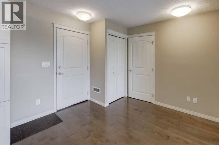 303, 406 Cranberry Park SE, Calgary, photo 5