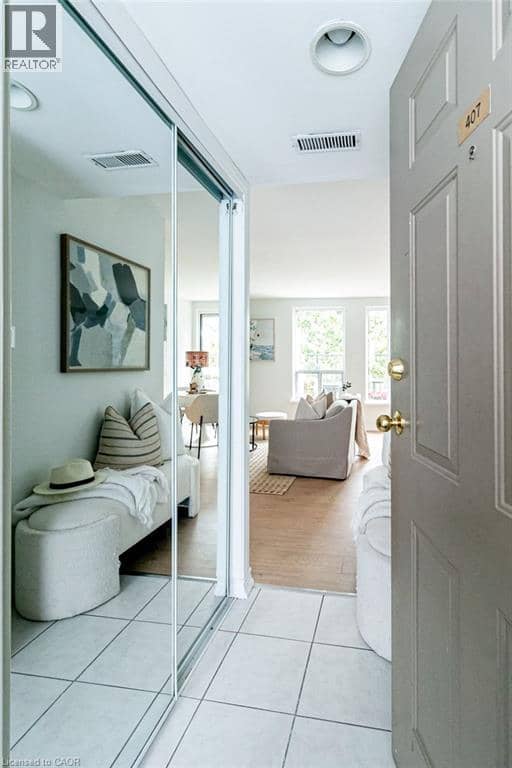 400 YORK Boulevard Unit# 407 — photo 4 of 40