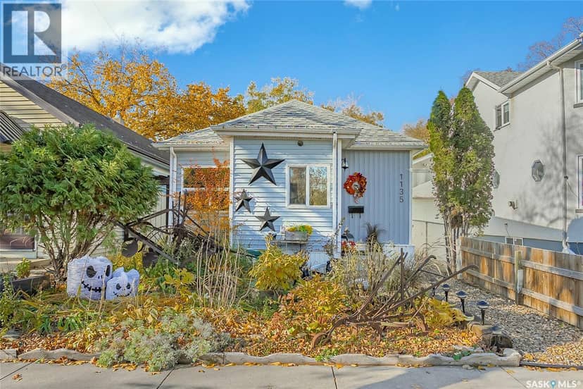 1135 K Avenue S — photo 1 of 34