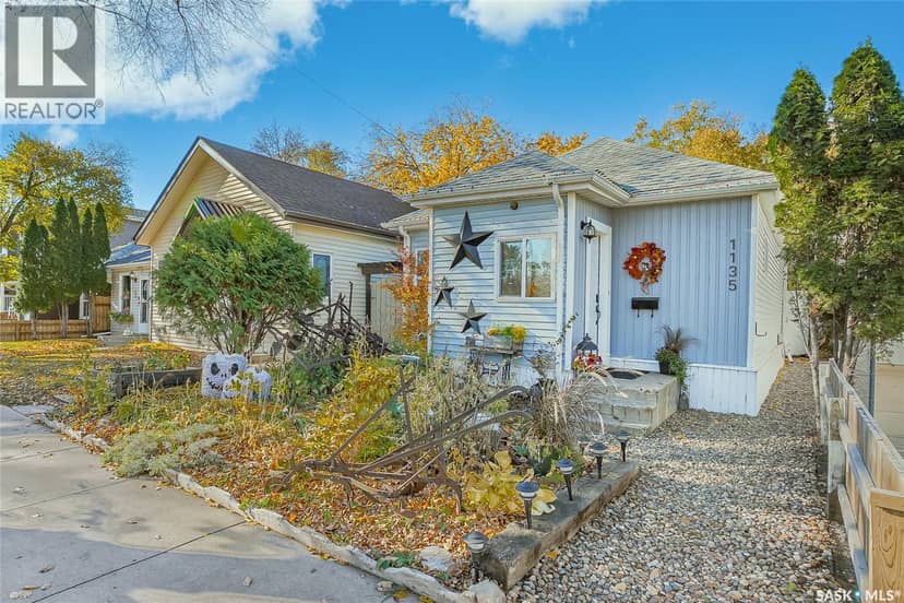 1135 K Avenue S, Saskatoon, photo 2