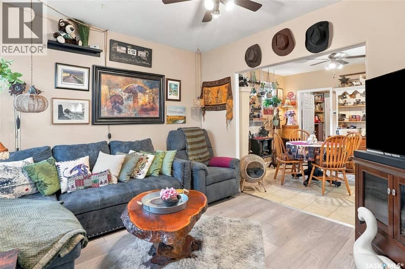 1135 K Avenue S, Saskatoon, photo 5