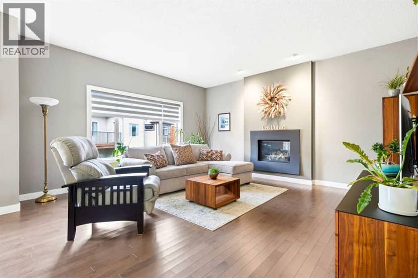 69 Walden Close SE — photo 13 of 40