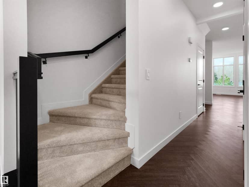 20727 40 AV NW — photo 10 of 40