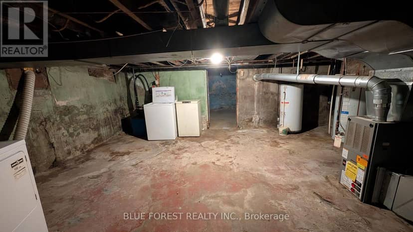 878 Trafalgar Street — photo 13 of 26
