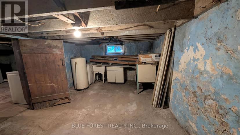 878 Trafalgar Street — photo 14 of 26
