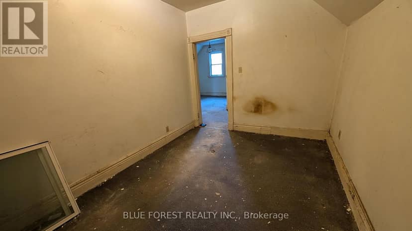 878 Trafalgar Street — photo 20 of 26