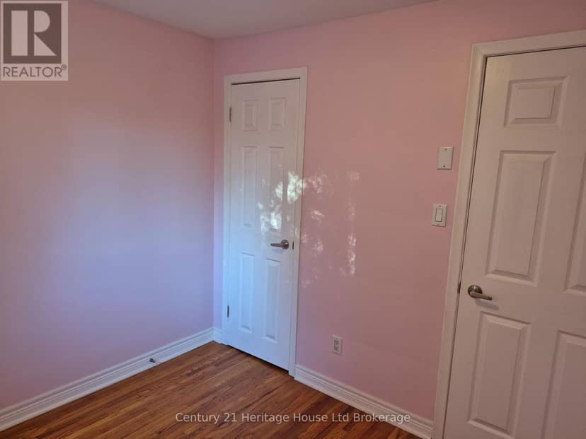200 Delatre Street — photo 14 of 32