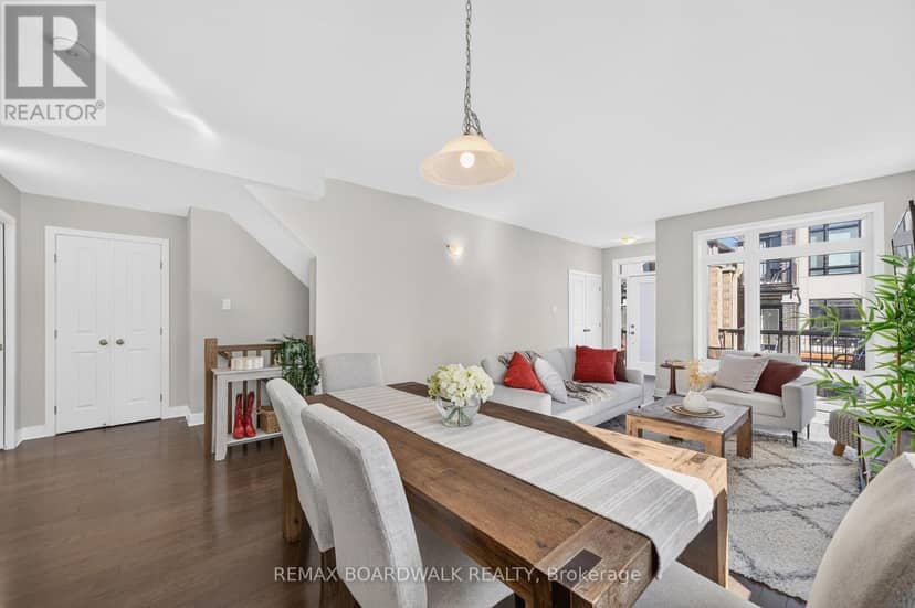 58 - 531 Crescendo Private — photo 17 of 40