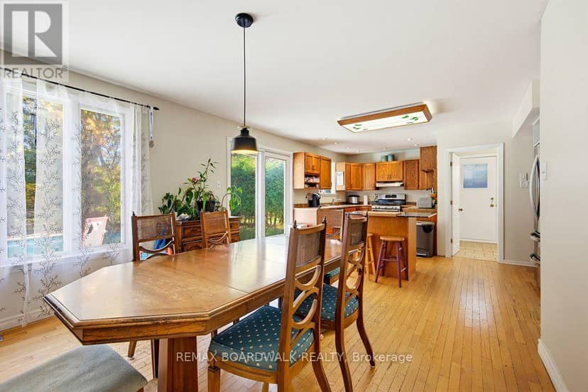 29 Southpark Drive — photo 12 of 40