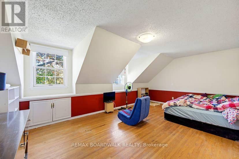 29 Southpark Drive — photo 28 of 40