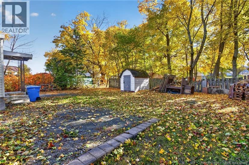 28 Dufferin Street — photo 37 of 37
