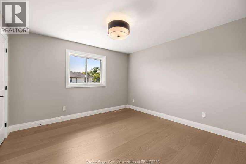 8032 Meo Boulevard — photo 22 of 35