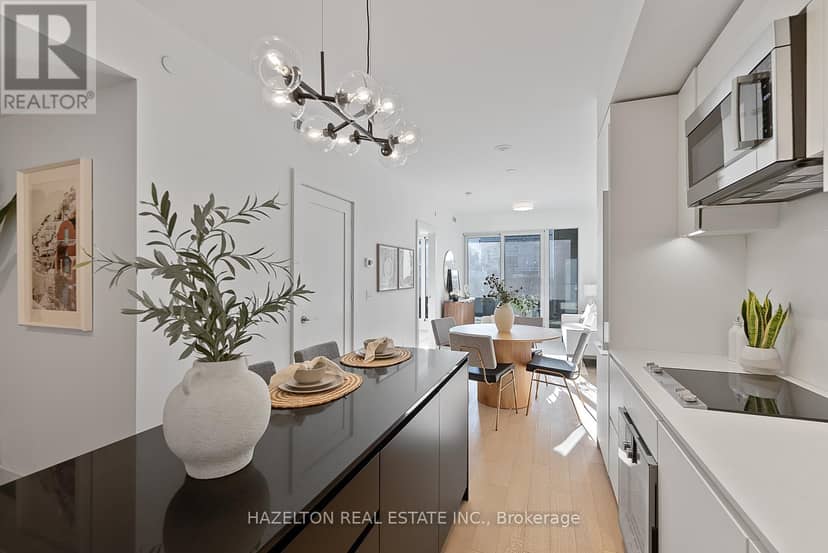 302 - 128 Pears Avenue, Toronto, photo 8