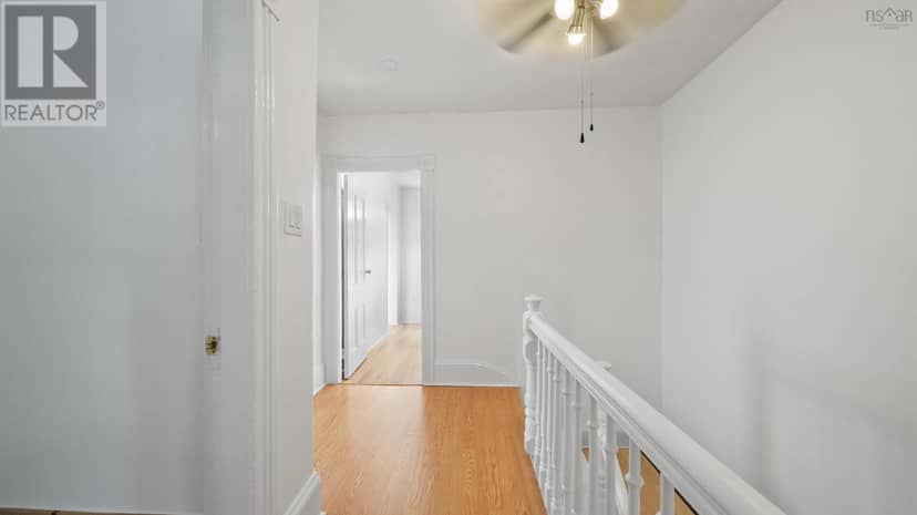 6122 North Street — photo 27 of 40