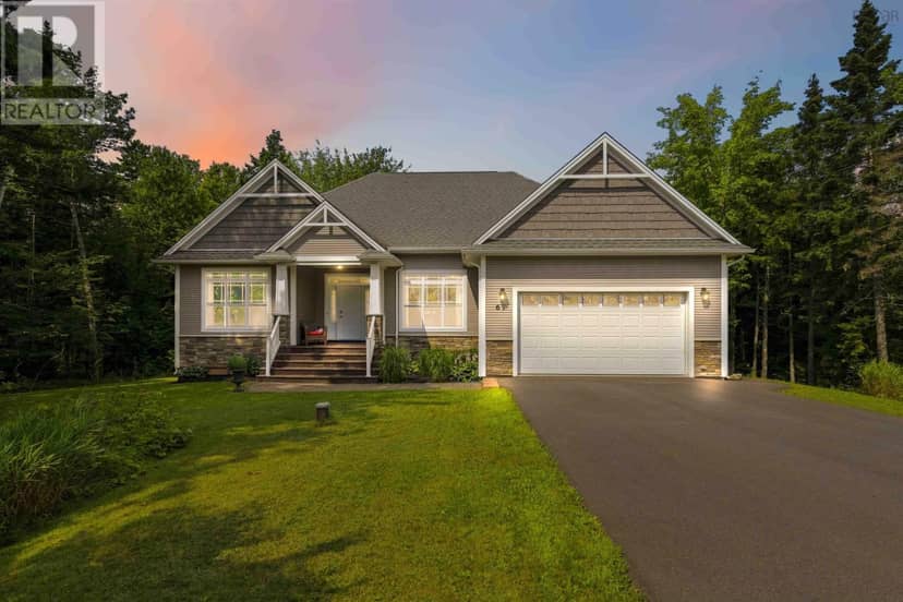 67 Glencairn Avenue, Fall River, photo 2