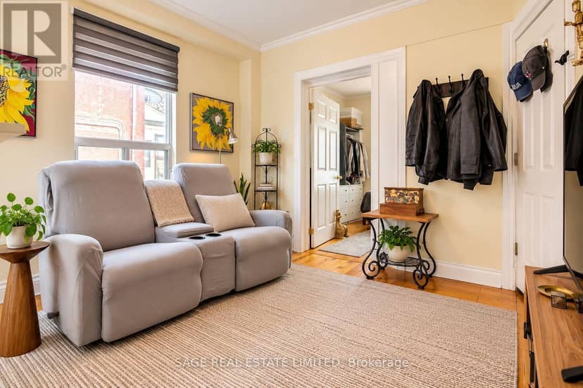 47 Jones Avenue, Toronto, photo 7