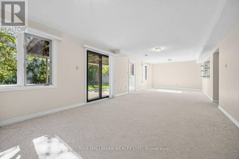 25 Cygnus Drive — photo 36 of 40